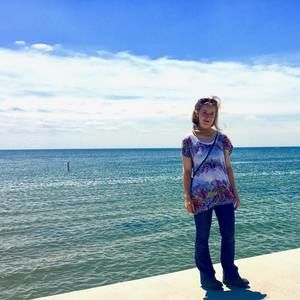 Meet your Posher, Joan